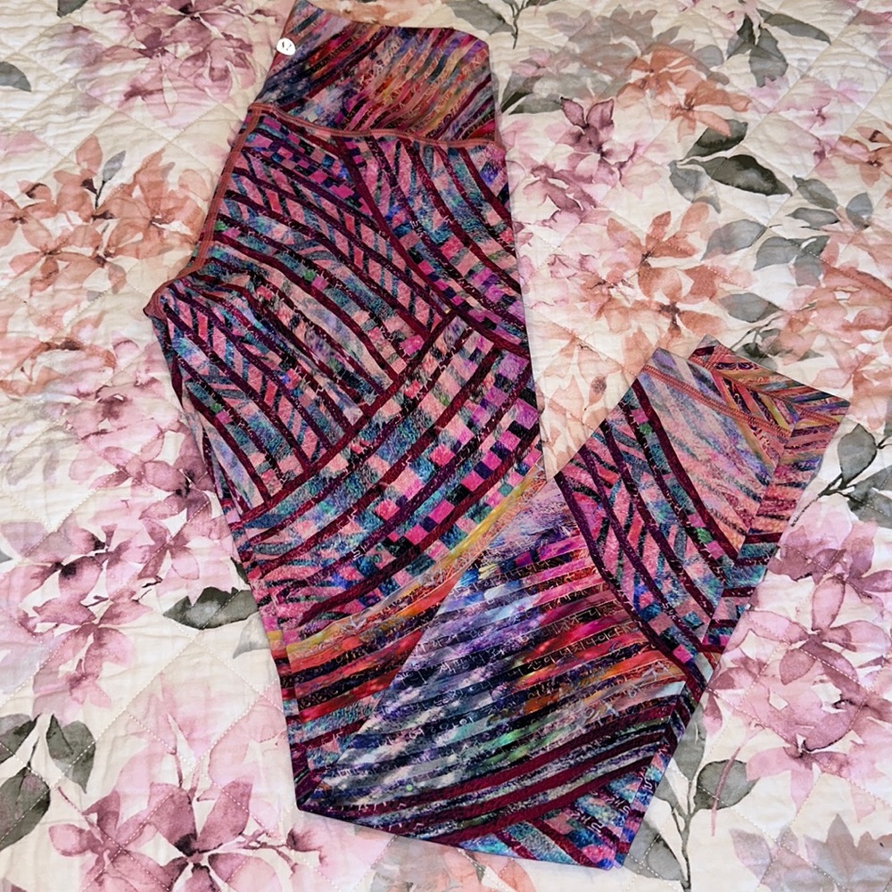 Size 6 Lululemon Leggings